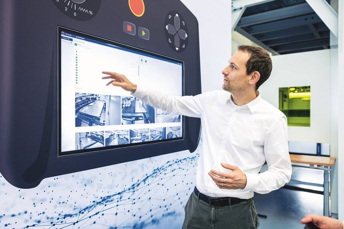 Remote_Control_Stage