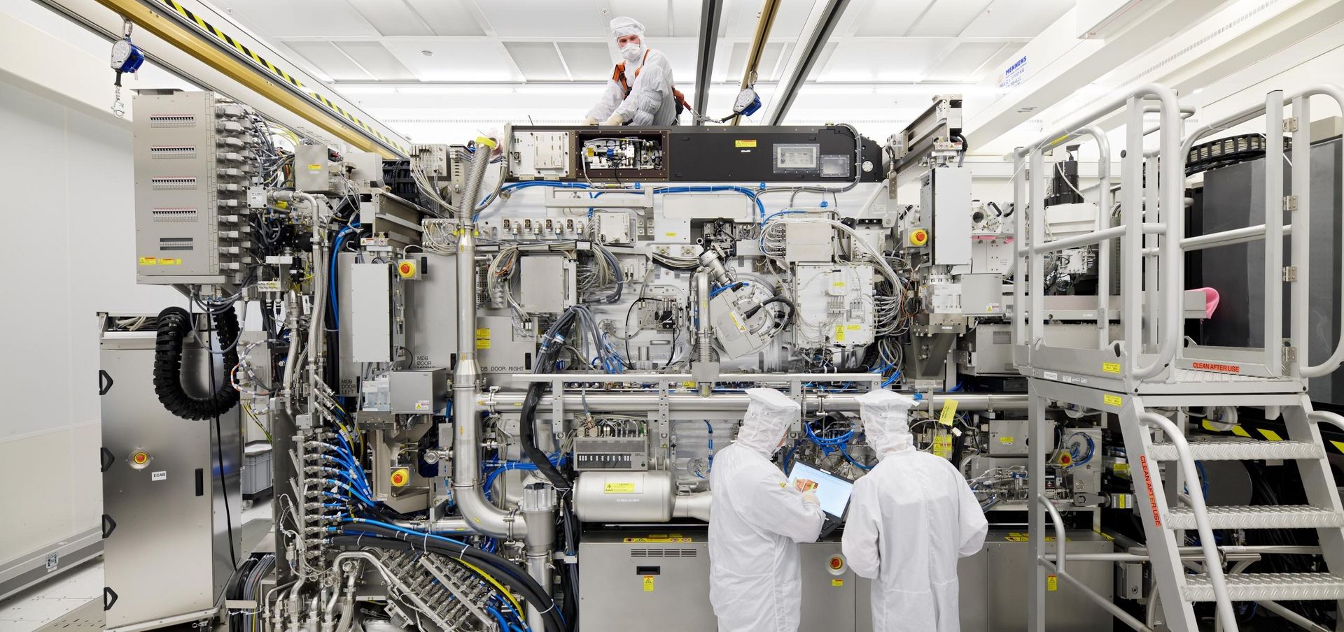 ASML Cleanroon Assembly