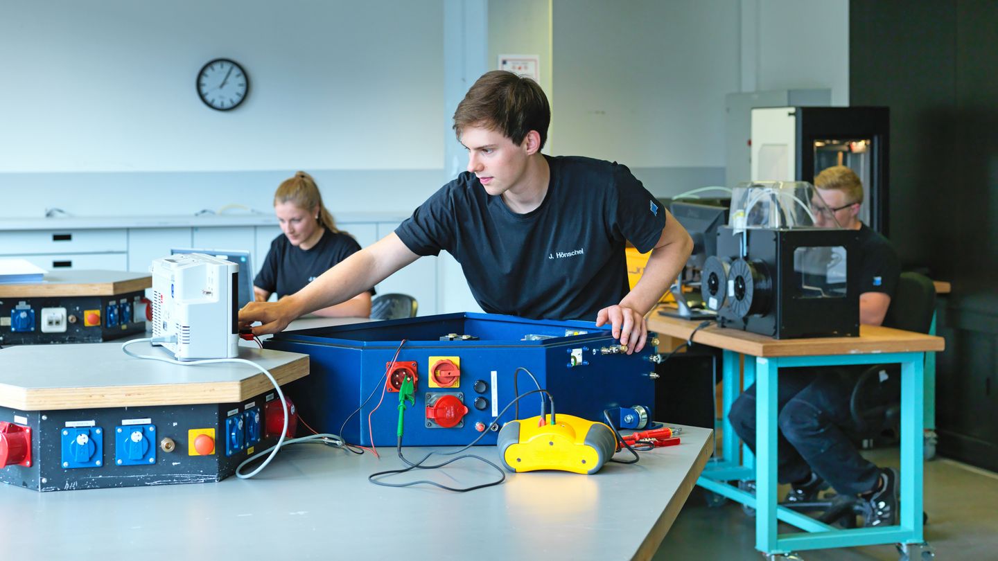 TRUMPF apprentice working in the apprenticeship workshop