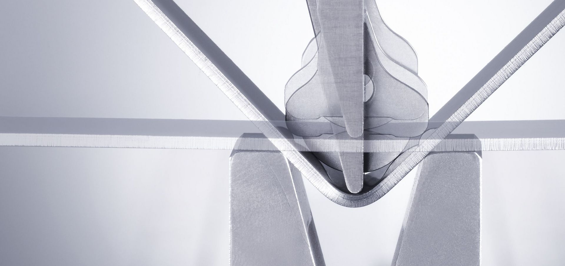 Utensili di piegatura con sensore