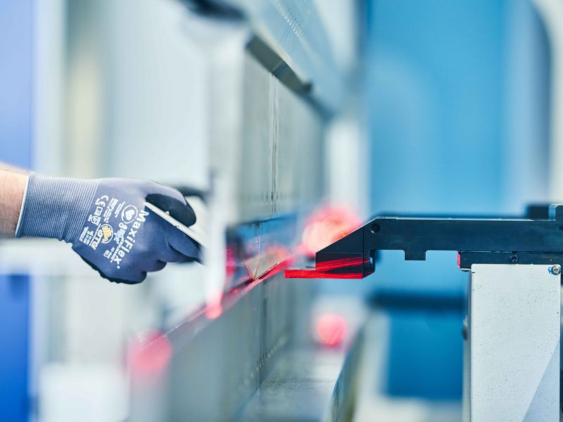 Manual bending machines