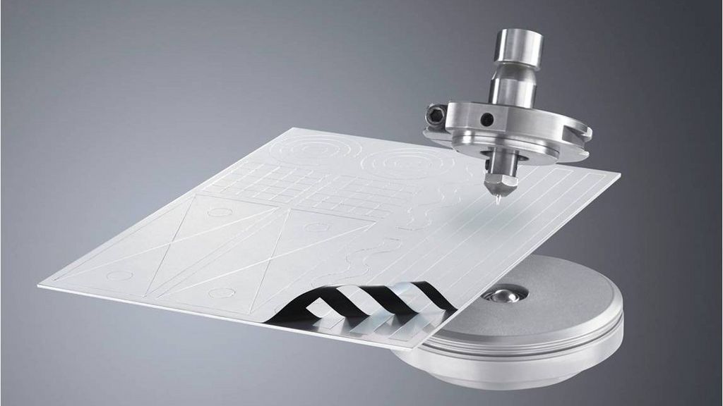 Folientrennwerkzeug mit Musterblech