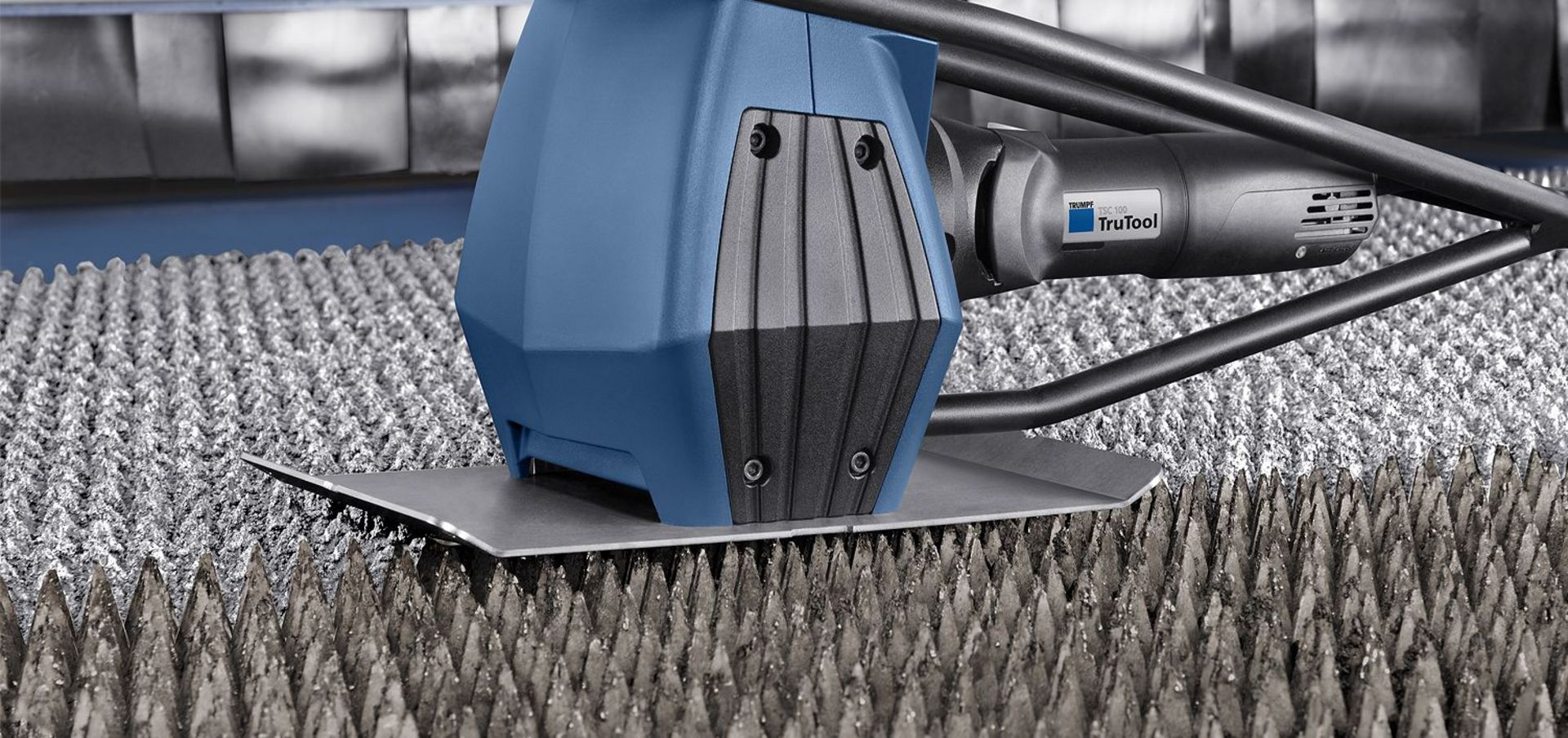Technologiebild TRUMPF Auflagenleistenreiniger