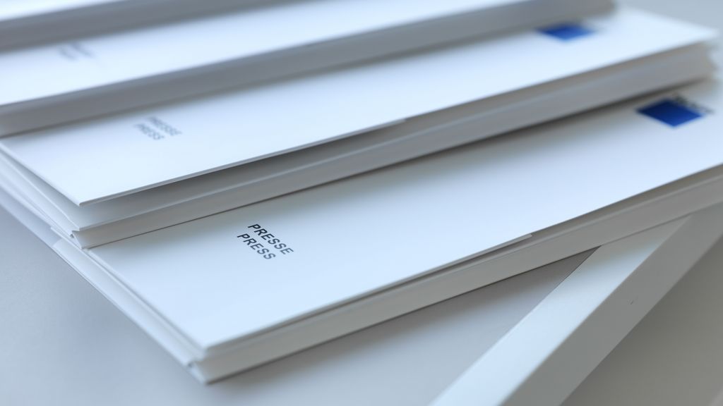 Stack of TRUMPF press releases