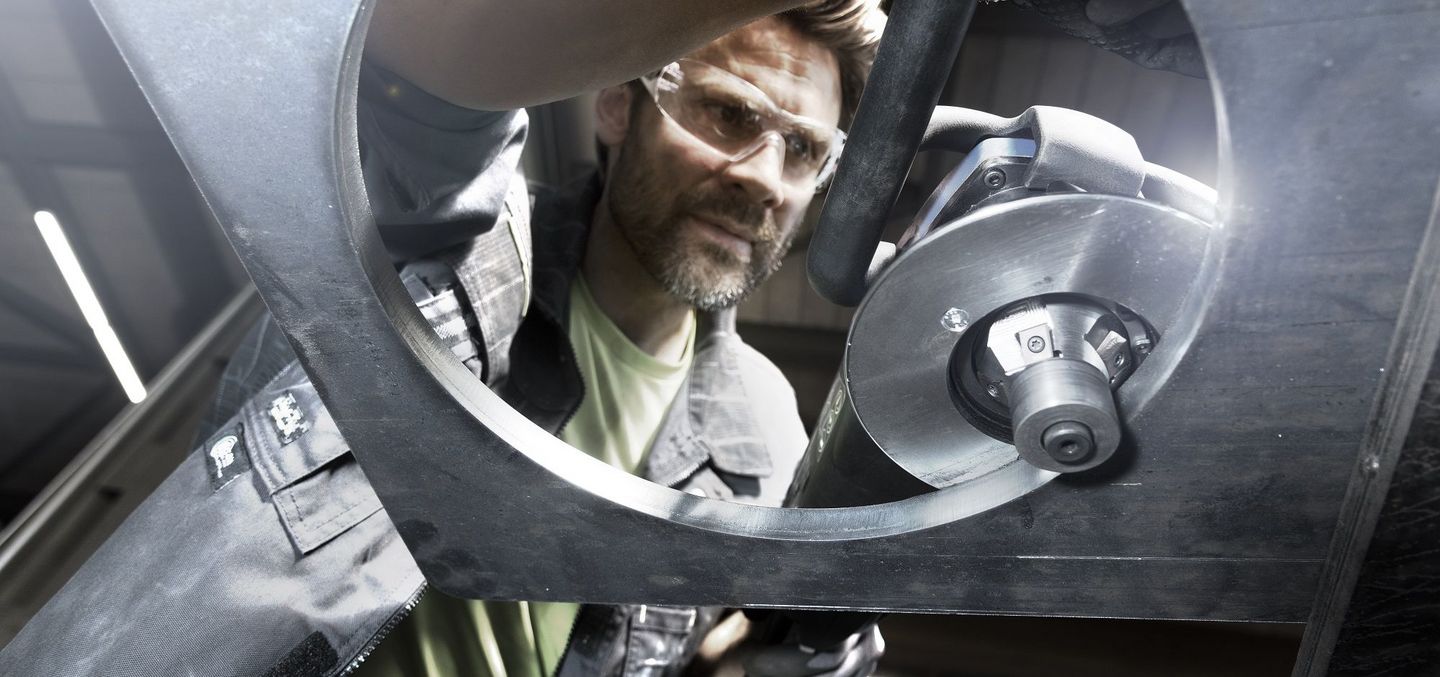 Deburrer-interior-contours