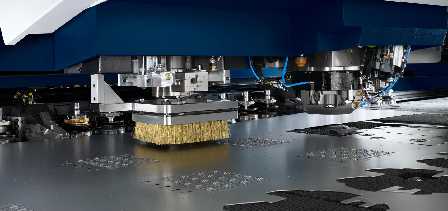 TruMatic 7000, cap de ștanțare și debitare